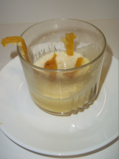 Una foto de Licuado de piña y manzana al horno
