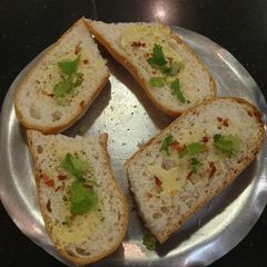 A picture of Garlic bread#4 week challenge#idulfitr contest.