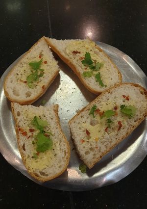 A picture of Garlic bread#4 week challenge#idulfitr contest.