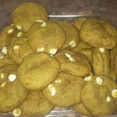A picture of Pumpkin Chip Cookies.