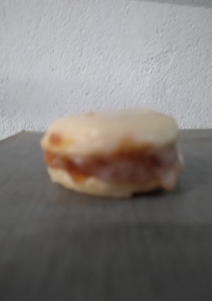 Una foto de Alfajorcitos cordobeses de membrillo o dulce de leche fáciles 👉