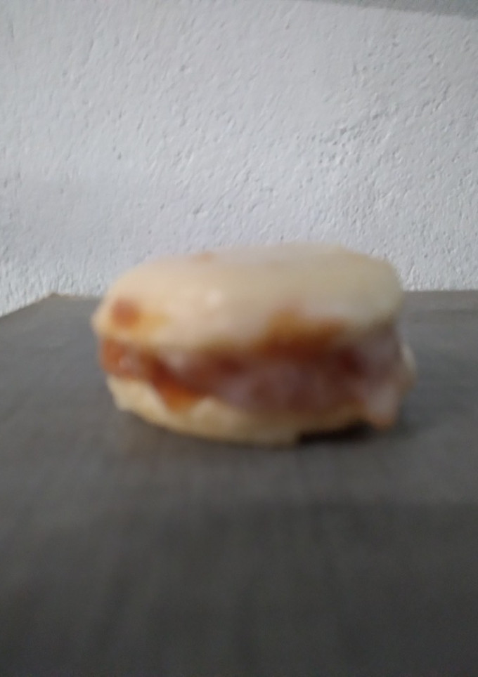 Una foto de Alfajorcitos cordobeses de membrillo o dulce de leche fáciles 👉