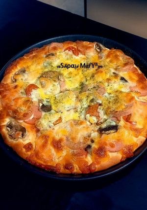 عکسی از دستور پیتزا با خمیر جادویی 🍕