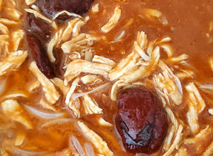 Una foto de Tinga de pollo