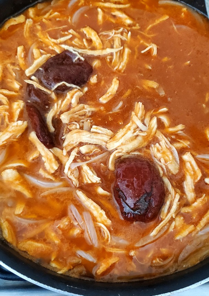 Una foto de Tinga de pollo