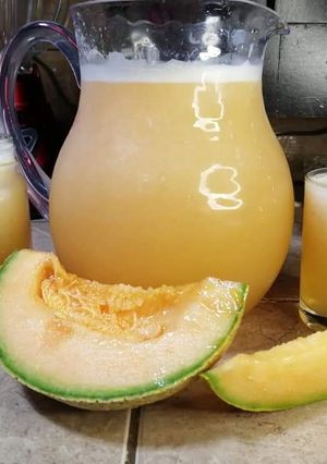 Una foto de Agua de melón natural