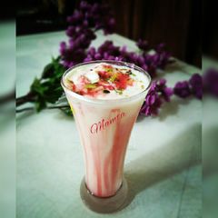 A picture of Rose Gulkand lassi.