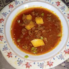 A picture of Yummy qeema aloo gravy.