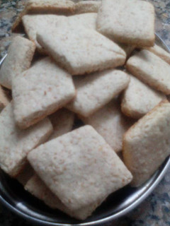 Una foto de Galletitas Integrales de Coco y Avena