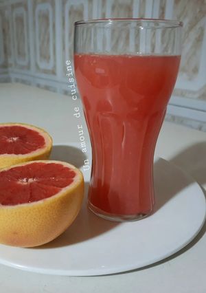 Une photo de Jus de pomélo 🍊