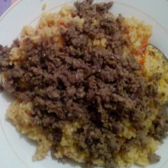 A picture of Fried minced meat with fried rice.