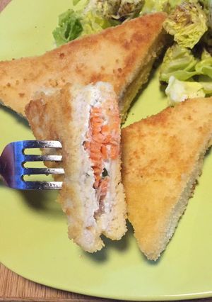 Une photo de Croque panés au saumon et fromage frais