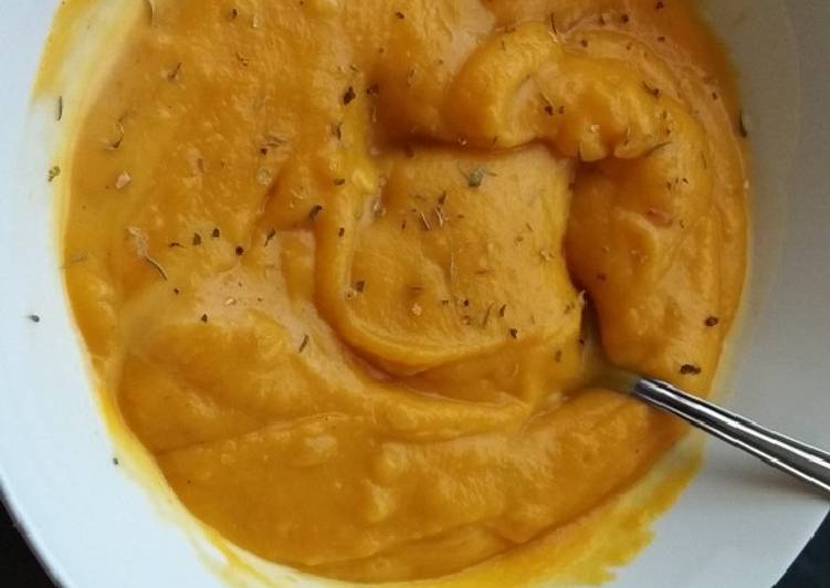 Recipe of Tasty Creamy butternut soup