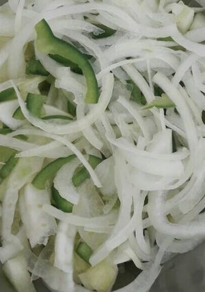 Una foto de Ensalada verde/blanco