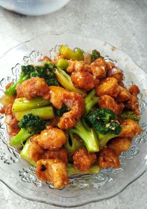 Foto resep Ayam brokoli lada hitam