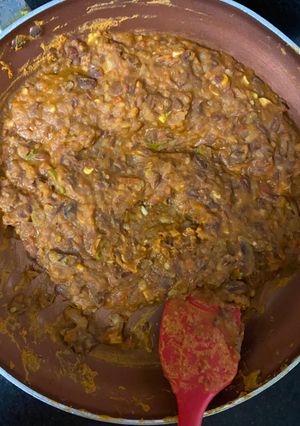 A picture of Refried beans.