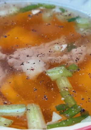 Hình của món Canh bí đỏ nấu thịt bò.