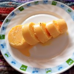 A picture of Mango almond kulfi.
