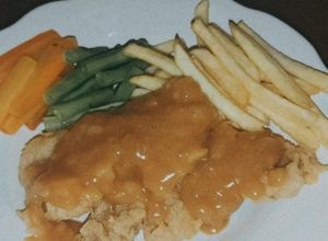 Foto resep Crispy Beef Steak with Brown Sauce