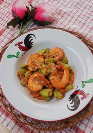 Foto resep Sambel Goreng Udang PeteDapurnya Ken