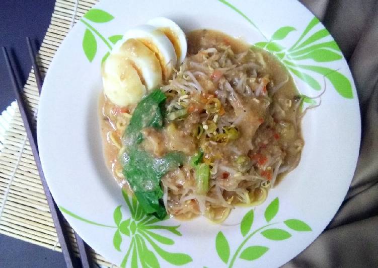 Mie Lendir (edisi kangen batam) 😂🍜🍜