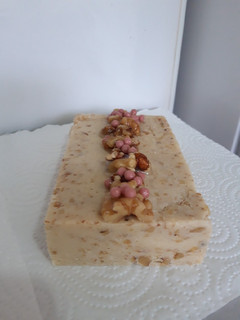Una foto de Turrón de nueces