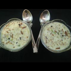 Basundi (Indian dessert) A picture of Basundi (Indian dessert).