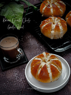 Foto resep Korean Garlic Cheese Bread