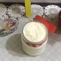 A picture of Homemade mayonnaise.