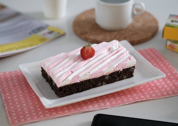 Resep Brownies Cheese Frosting Strawberry Anti Gagal