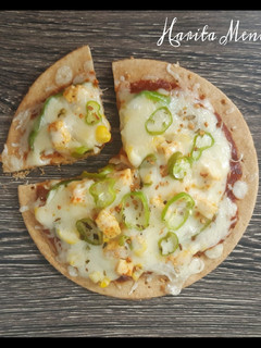 પીઝા(pizza recipe in Gujarati) રેસીપી મુખ્ય ફોટો