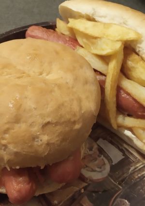Φωτογραφία της συνταγής Hotdog Hotburger 😉