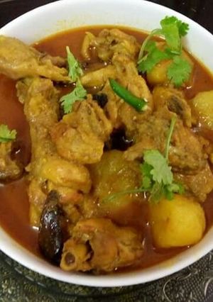 A picture of Chicken curry.