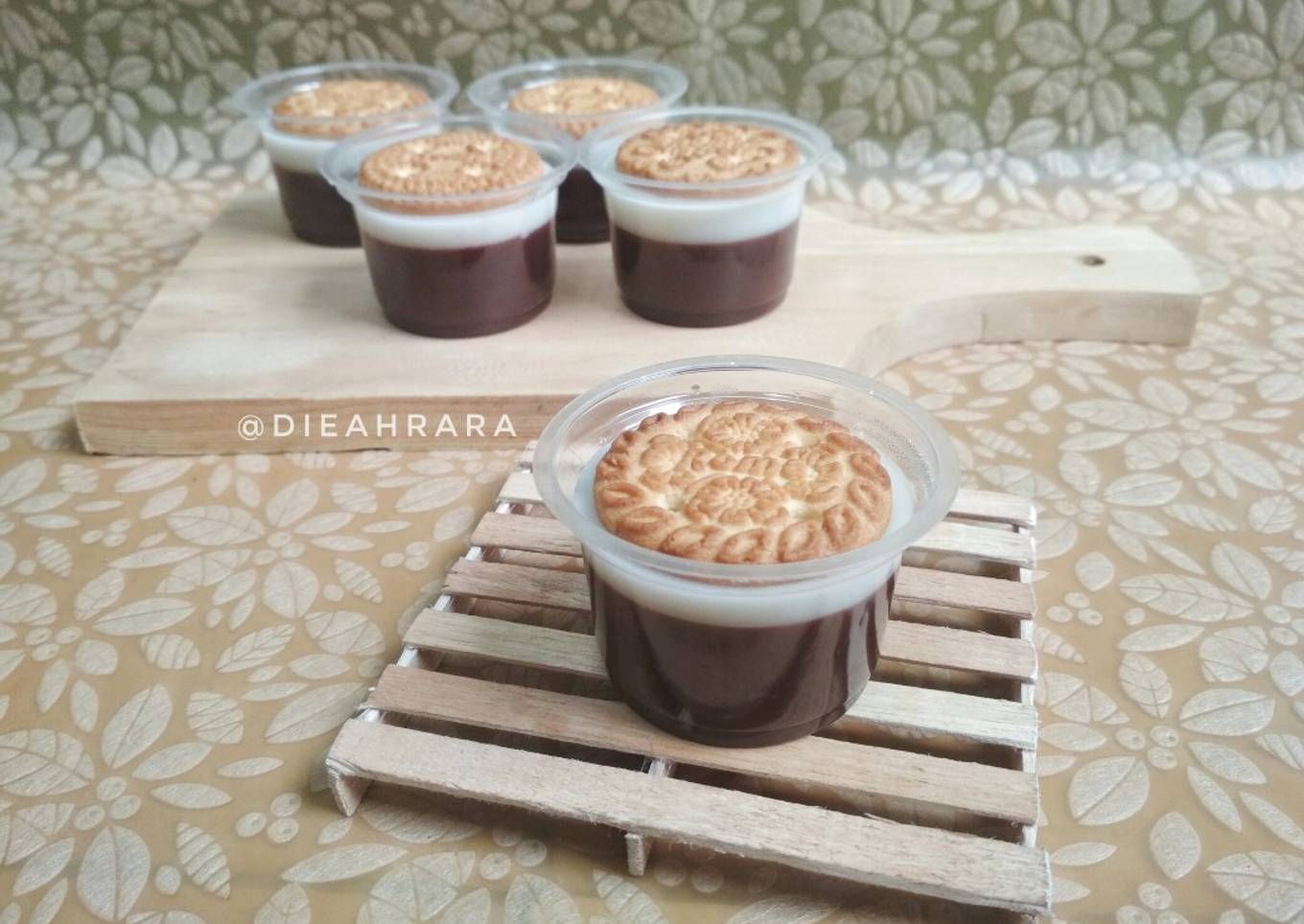 Puding Coklat Susu Biskuit ๐ฎ