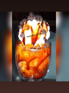 A picture of Icecream glass gola .