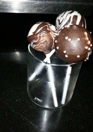 A picture of Cake pops.
