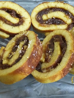 عکسی از دستور 🌷رولت خرما با گردو یا (همون خاخوردو)