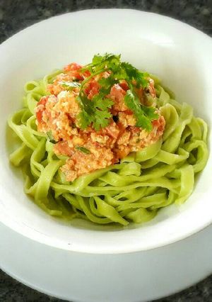 Hình của món Mì trứng xanh (Green Egg noodle).