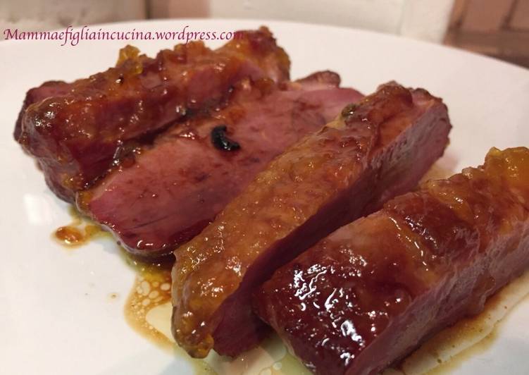 Petto D'Anatra glassato con confettura di zenzero e zucca rossa