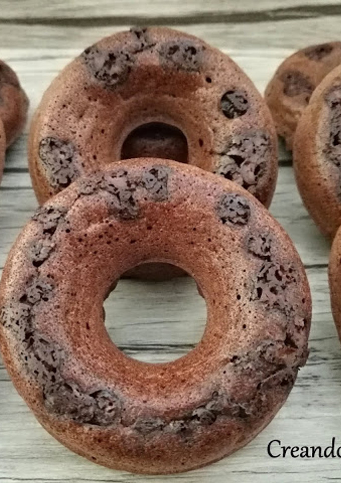 Una foto de Donuts de plátano y chocolate