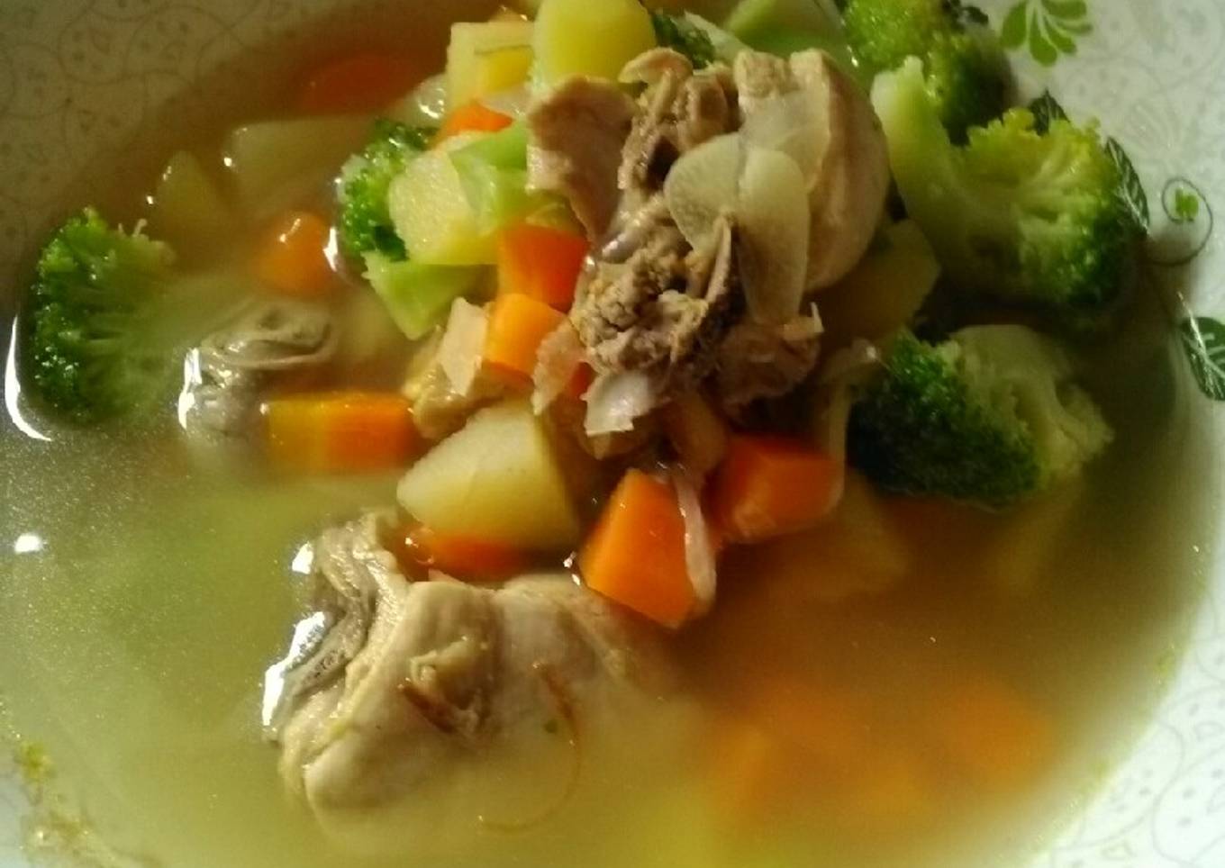 SOP ayam sederhana