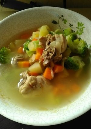 Foto resep SOP ayam sederhana