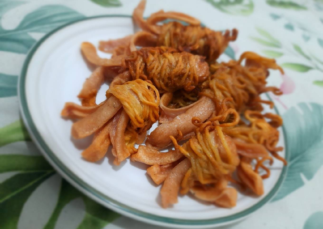 Sosis gulung mie mudah