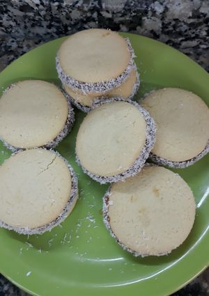 Una foto de Alfajores de maicena