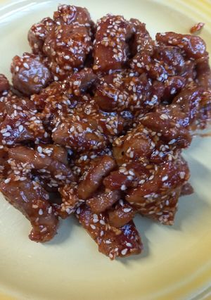 A picture of Sweet and Spicy Pork tapas.