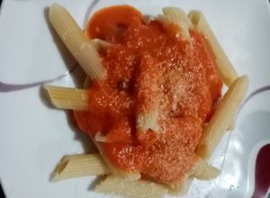 Una foto de Pasta con salsa pomodoro
