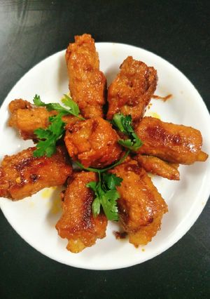 Hình của món Thịt cốt lếch cuộn sốt cay.