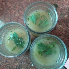 A picture of Aam panna.
