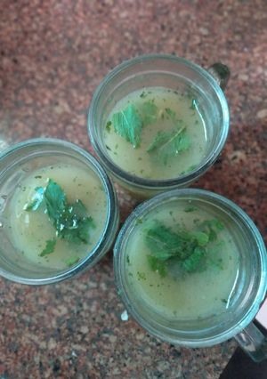 A picture of Aam panna.