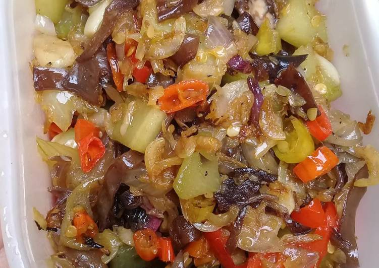 Bahan Menyiapkan Oseng campursari ala aku bikin kilaf makan 😂, Bisa Manjain Lidah